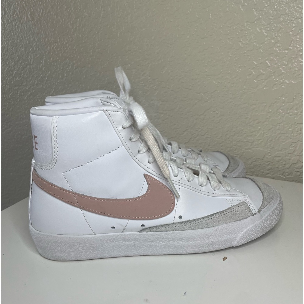 Nike Blazer Mid ‘77